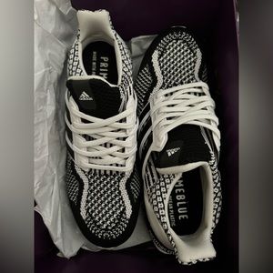 Adidas- Ultra Boost